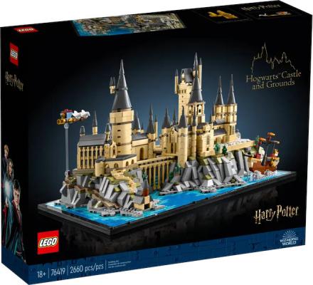 LEGO Harry Potter Kasteel Zweinstein en terrein - 76419